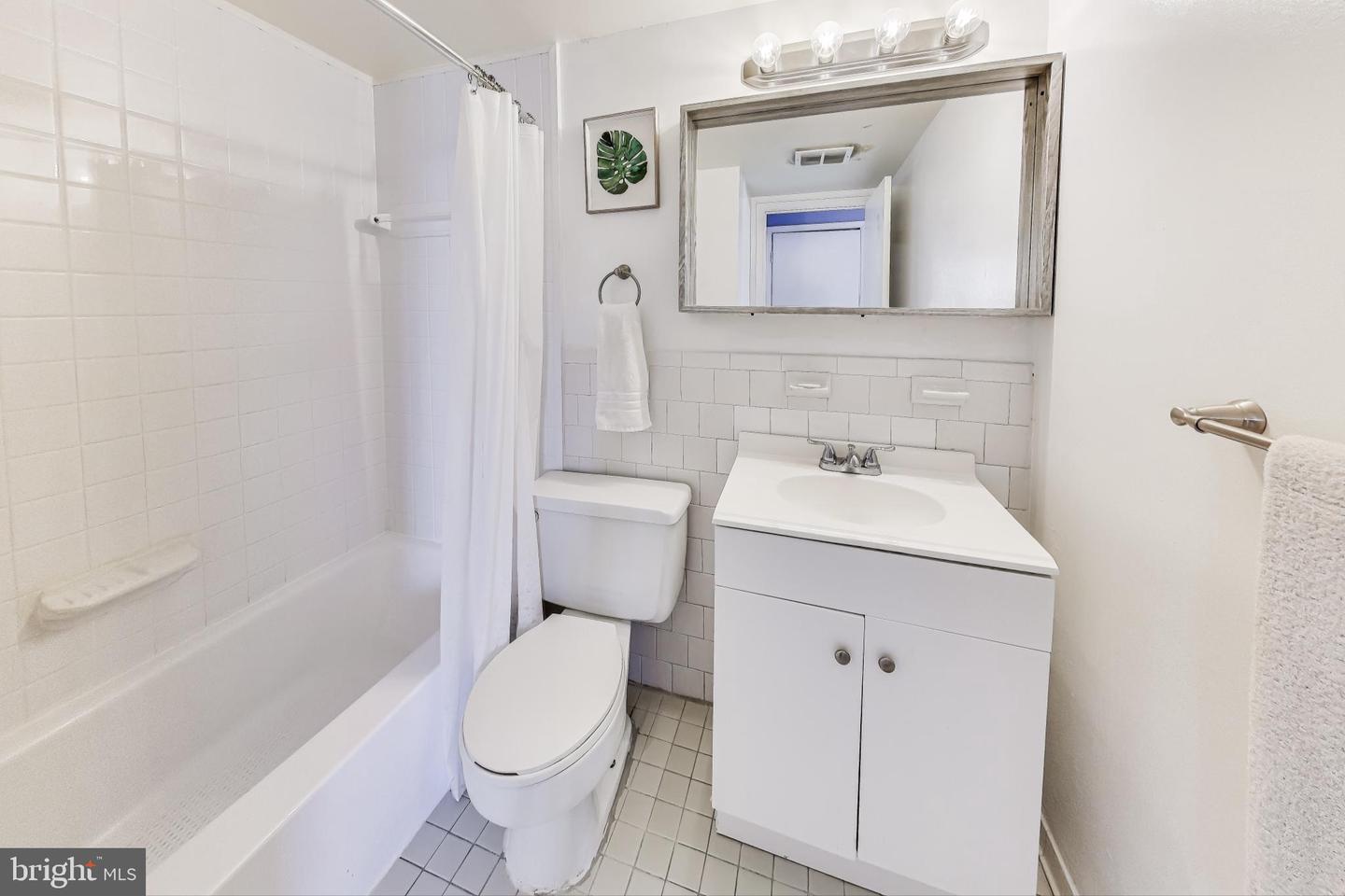 4272 E CAPITOL ST NE #204, WASHINGTON, District Of Columbia 20019, 1 Bedroom Bedrooms, ,1 BathroomBathrooms,Residential,For sale,4272 E CAPITOL ST NE #204,DCDC2165956 MLS # DCDC2165956