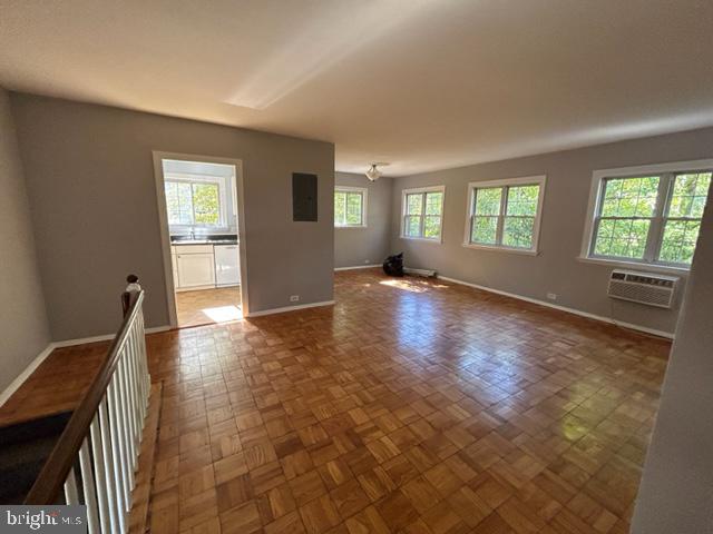 3318 CORYELL LN, ALEXANDRIA, Virginia 22302, 1 Bedroom Bedrooms, ,1 BathroomBathrooms,Residential,For sale,3318 CORYELL LN,VAAX2039118 MLS # VAAX2039118