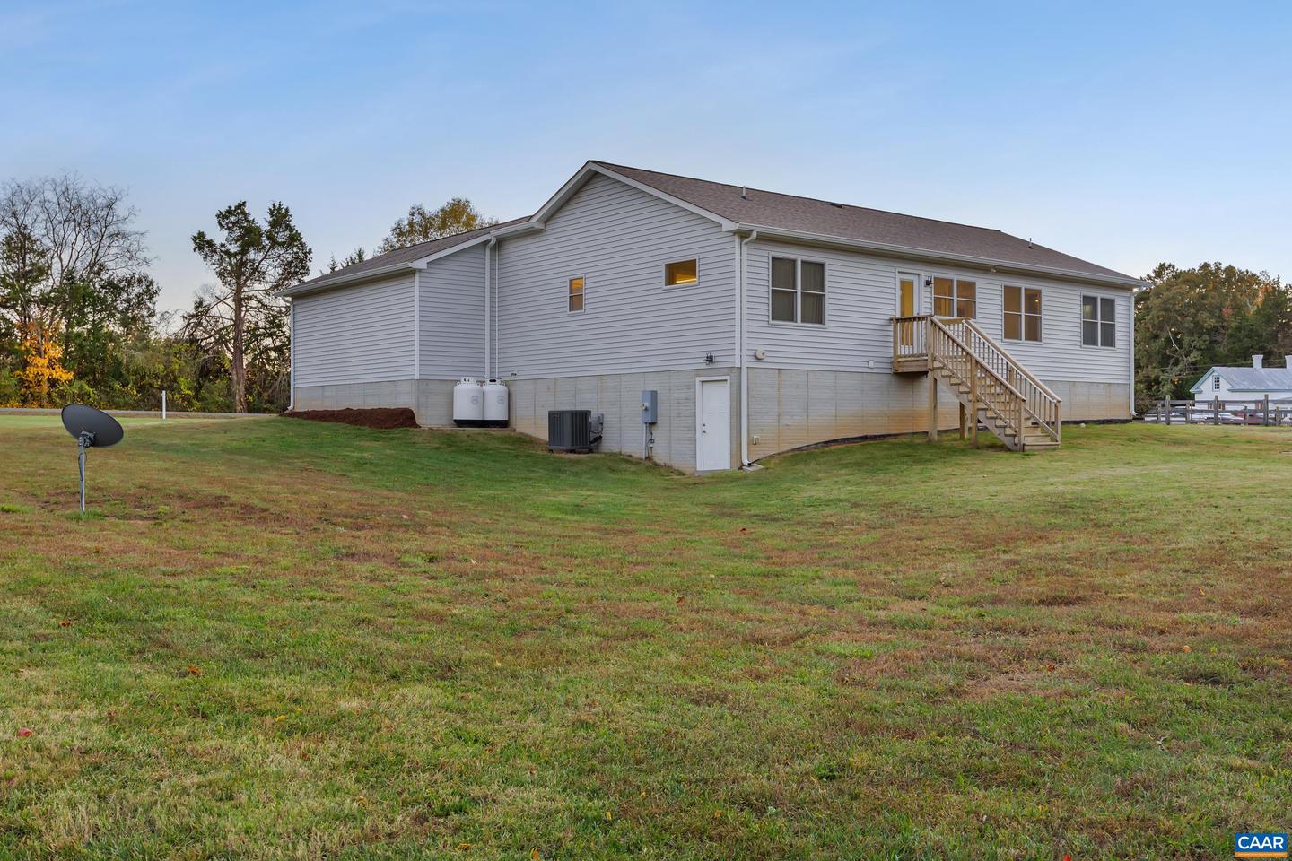 10835 SHANNON HILL RD, LOUISA, Virginia 23093, 3 Bedrooms Bedrooms, ,2 BathroomsBathrooms,Residential,For sale,10835 SHANNON HILL RD,658218 MLS # 658218