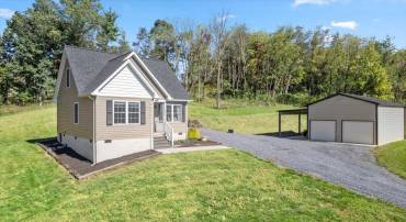 15531 EVERGREEN VALLEY RD, TIMBERVILLE, Virginia 22853, 3 Bedrooms Bedrooms, ,2 BathroomsBathrooms,Residential,15531 EVERGREEN VALLEY RD,657706 MLS # 657706