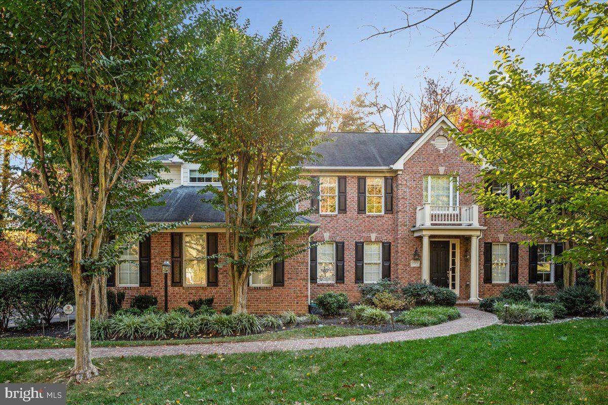 3399 ANNANDALE, FALLS CHURCH, Virginia 22042, 6 Bedrooms Bedrooms, ,4 BathroomsBathrooms,Residential,For sale,3399 ANNANDALE,VAFX2203886 MLS # VAFX2203886