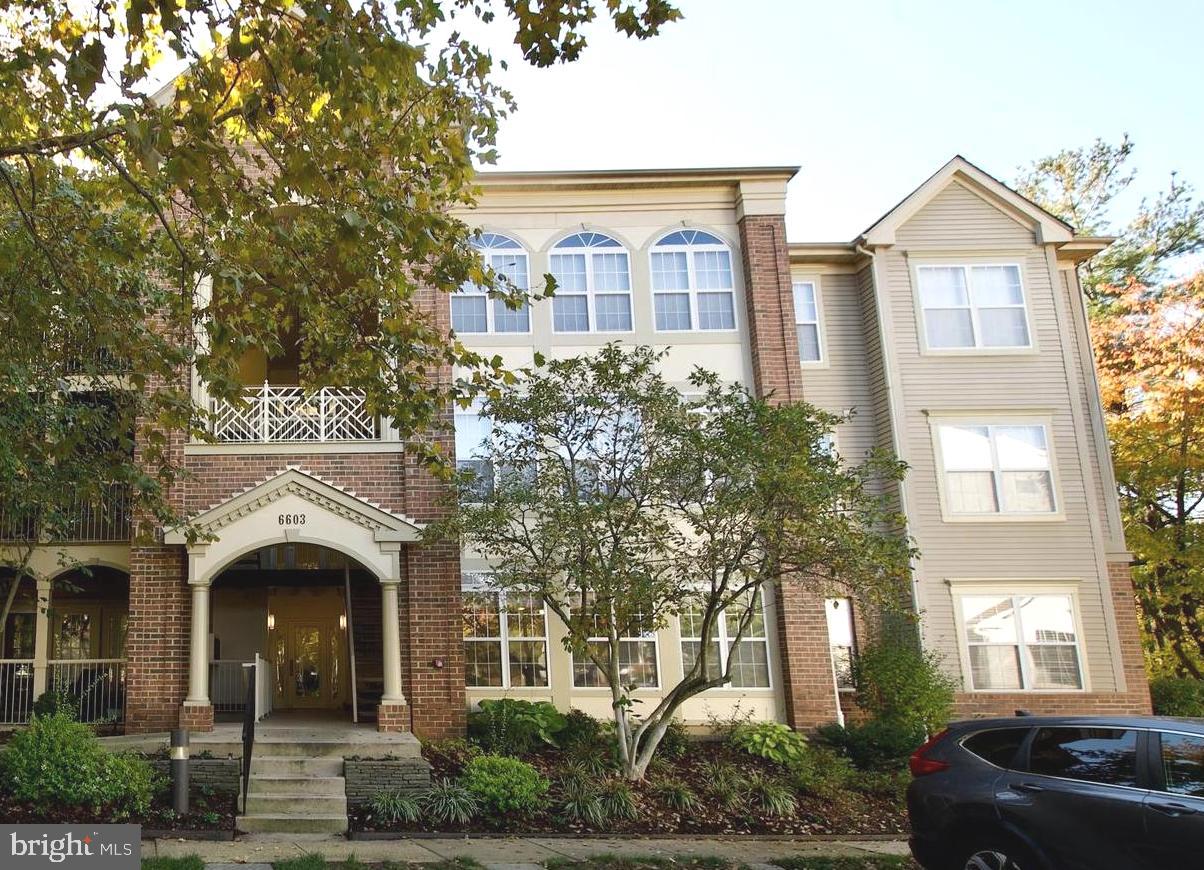 6603-D THACKWELL WAY #D, ALEXANDRIA, Virginia 22315, 2 Bedrooms Bedrooms, ,2 BathroomsBathrooms,Residential,For sale,6603-D THACKWELL WAY #D,VAFX2206372 MLS # VAFX2206372