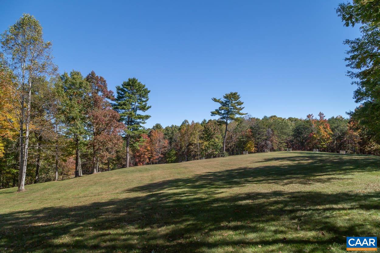 2131 WAKE FOREST RD, BLACKSBURG, Virginia 24060, 4 Bedrooms Bedrooms, ,3 BathroomsBathrooms,Residential,For sale,2131 WAKE FOREST RD,658156 MLS # 658156