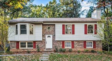 12502 SADDLE CT, SPOTSYLVANIA, Virginia 22551, 4 Bedrooms Bedrooms, ,3 BathroomsBathrooms,Residential,For sale,12502 SADDLE CT,VASP2028852 MLS # VASP2028852