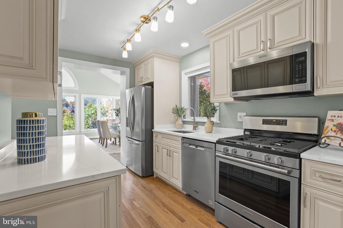 2924 BRYAN ST, ALEXANDRIA, Virginia 22302, 3 Bedrooms Bedrooms, ,2 BathroomsBathrooms,Residential,For sale,2924 BRYAN ST,VAAX2039072 MLS # VAAX2039072