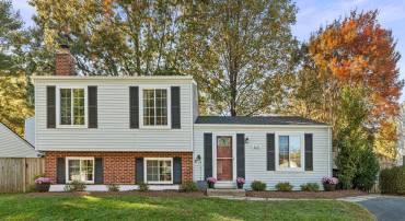 6110 WILMINGTON DR, BURKE, Virginia 22015, 4 Bedrooms Bedrooms, ,2 BathroomsBathrooms,Residential,For sale,6110 WILMINGTON DR,VAFX2207434 MLS # VAFX2207434