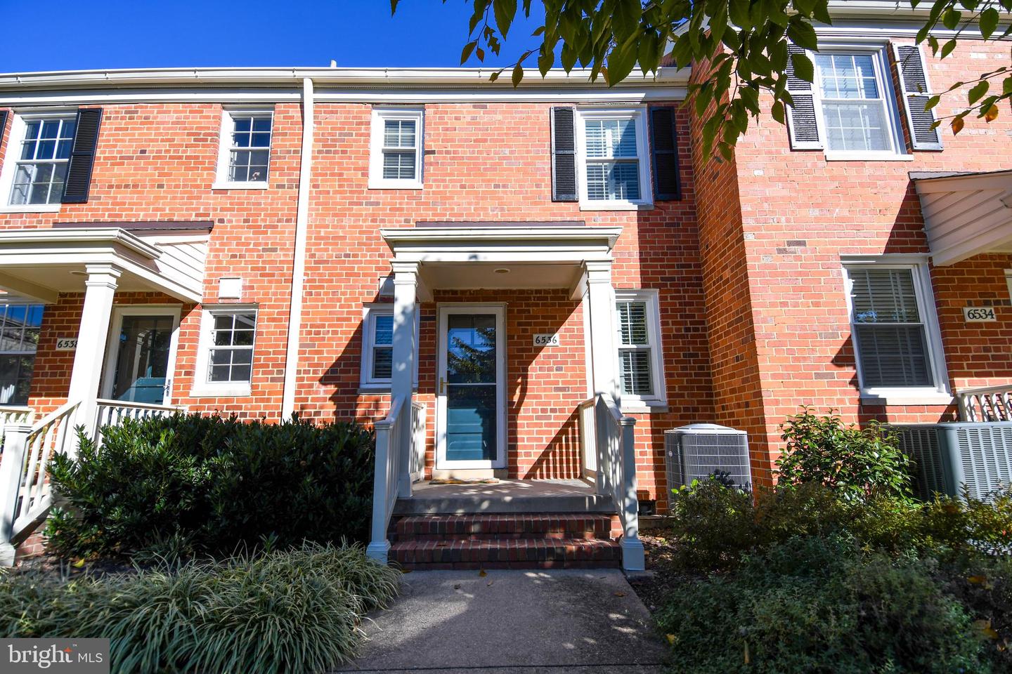 6536 10TH ST, ALEXANDRIA, Virginia 22307, 2 Bedrooms Bedrooms, ,1 BathroomBathrooms,Residential,For sale,6536 10TH ST,VAFX2207730 MLS # VAFX2207730