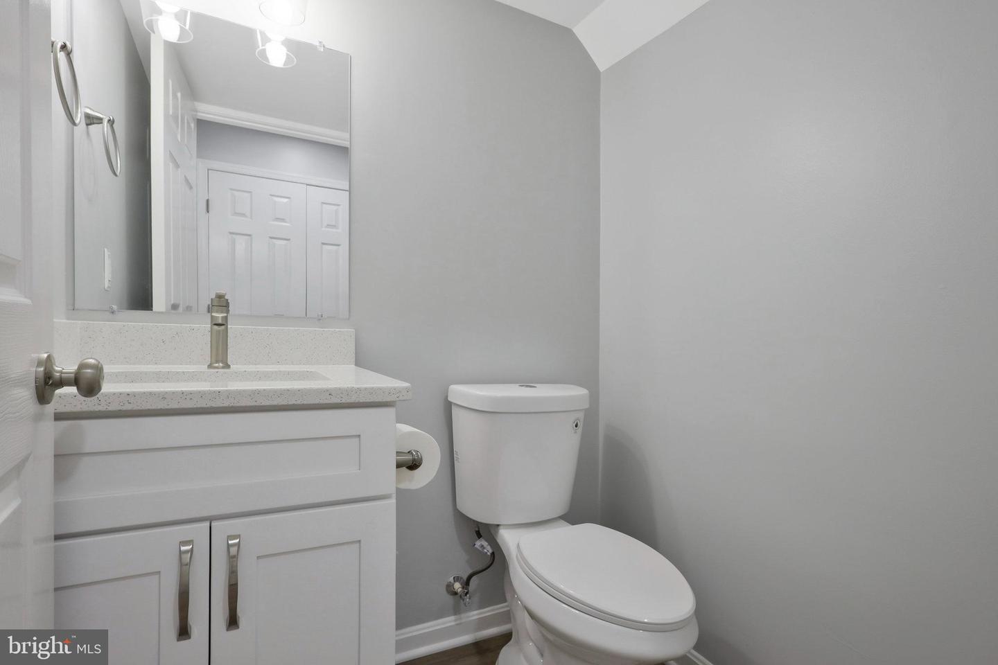 6610 THACKWELL WAY #2108, ALEXANDRIA, Virginia 22315, 2 Bedrooms Bedrooms, ,2 BathroomsBathrooms,Residential,For sale,6610 THACKWELL WAY #2108,VAFX2207808 MLS # VAFX2207808