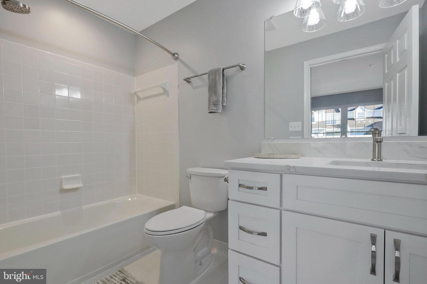 6610 THACKWELL WAY #2108, ALEXANDRIA, Virginia 22315, 2 Bedrooms Bedrooms, ,2 BathroomsBathrooms,Residential,For sale,6610 THACKWELL WAY #2108,VAFX2207808 MLS # VAFX2207808