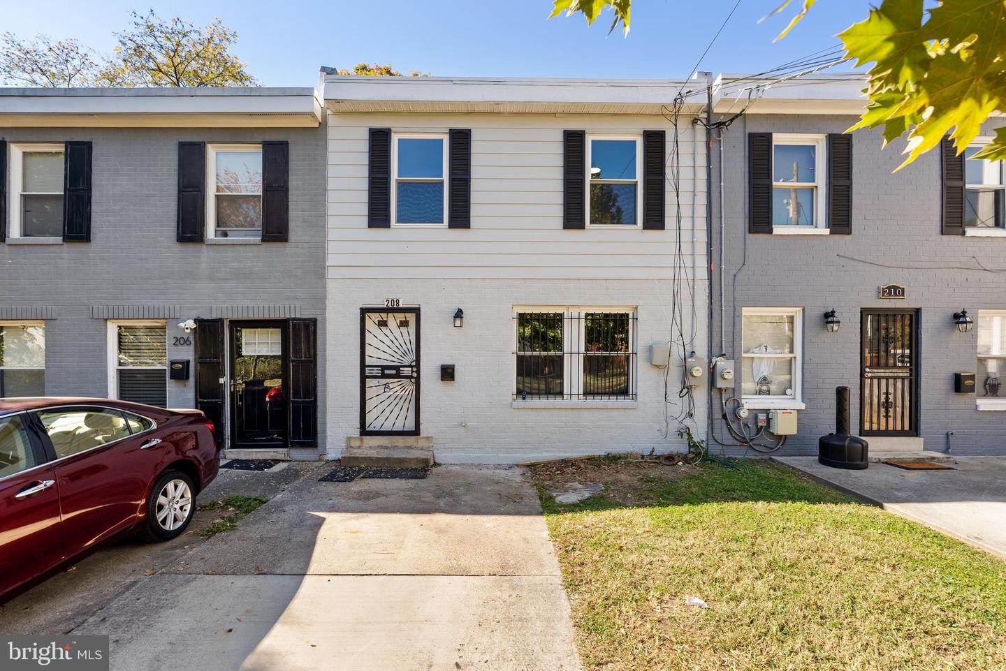 208 56TH PL NE, WASHINGTON, District Of Columbia 20019, 3 Bedrooms Bedrooms, ,1 BathroomBathrooms,Residential,For sale,208 56TH PL NE,DCDC2166302 MLS # DCDC2166302