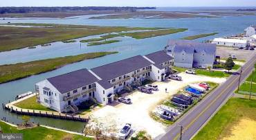 7622 EAST SIDE RD #202, CHINCOTEAGUE, Virginia 23336, 2 Bedrooms Bedrooms, ,2 BathroomsBathrooms,Residential,For sale,7622 EAST SIDE RD #202,VAAC2001236 MLS # VAAC2001236