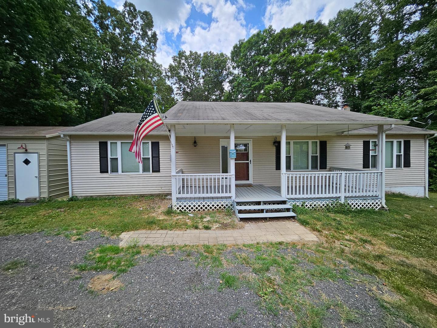 23420 FILE RD, BOWLING GREEN, Virginia 22427, 3 Bedrooms Bedrooms, ,2 BathroomsBathrooms,Residential,For sale,23420 FILE RD,VACV2006200 MLS # VACV2006200