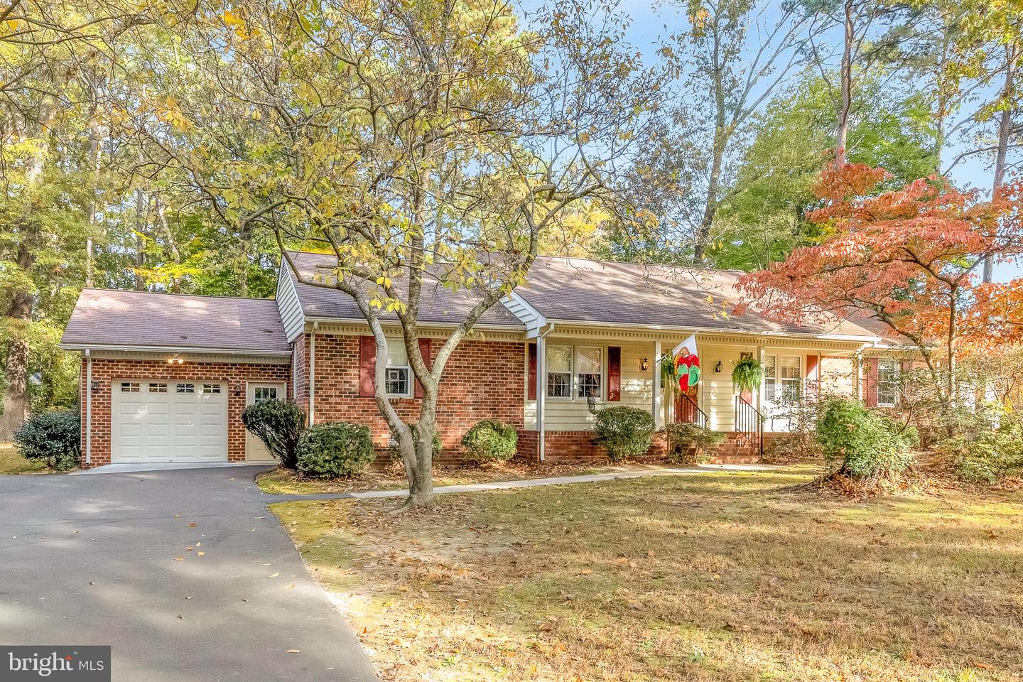 9250 ROCHDALE CT, MECHANICSVILLE, Virginia 23116, 3 Bedrooms Bedrooms, 9 Rooms Rooms,2 BathroomsBathrooms,Residential,For sale,9250 ROCHDALE CT,VAHA2000840 MLS # VAHA2000840