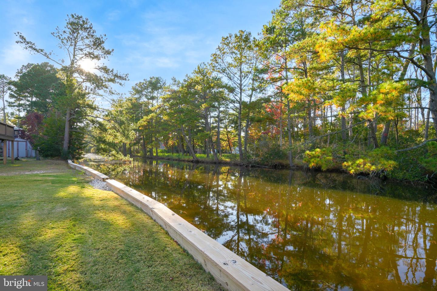 4113 BRADLEY LN, CHINCOTEAGUE, Virginia 23336, 2 Bedrooms Bedrooms, ,2 BathroomsBathrooms,Residential,For sale,4113 BRADLEY LN,VAAC2001422 MLS # VAAC2001422