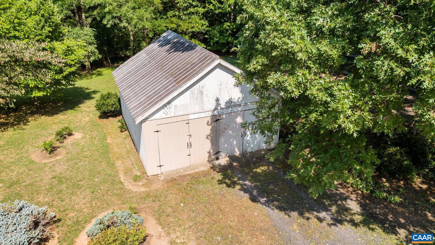 246 THE CROSS RD, SCOTTSVILLE, Virginia 24590, 3 Bedrooms Bedrooms, ,1 BathroomBathrooms,Residential,For sale,246 THE CROSS RD,658278 MLS # 658278