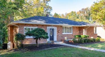 610 KINGS HWY, FREDERICKSBURG, Virginia 22405, 3 Bedrooms Bedrooms, ,2 BathroomsBathrooms,Residential,For sale,610 KINGS HWY,VAST2033106 MLS # VAST2033106