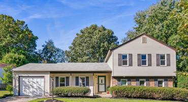 9381 TARTAN VIEW DR, FAIRFAX, Virginia 22032, 4 Bedrooms Bedrooms, ,3 BathroomsBathrooms,Residential,For sale,9381 TARTAN VIEW DR,VAFX2205826 MLS # VAFX2205826