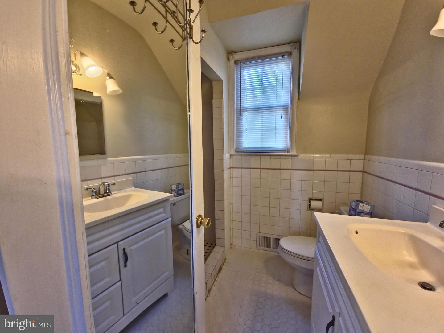 4715 BLAGDEN AVE NW, WASHINGTON, District Of Columbia 20011, 4 Bedrooms Bedrooms, ,3 BathroomsBathrooms,Residential,For sale,4715 BLAGDEN AVE NW,DCDC2163992 MLS # DCDC2163992