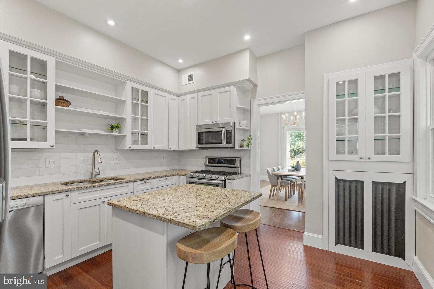 216 S ST NE, WASHINGTON, District Of Columbia 20002, 5 Bedrooms Bedrooms, ,2 BathroomsBathrooms,Residential,For sale,216 S ST NE,DCDC2147482 MLS # DCDC2147482