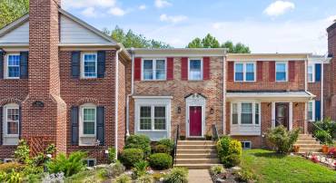 11713 COLLINGWOOD CT, WOODBRIDGE, Virginia 22192, 3 Bedrooms Bedrooms, ,3 BathroomsBathrooms,Residential,For sale,11713 COLLINGWOOD CT,VAPW2078476 MLS # VAPW2078476