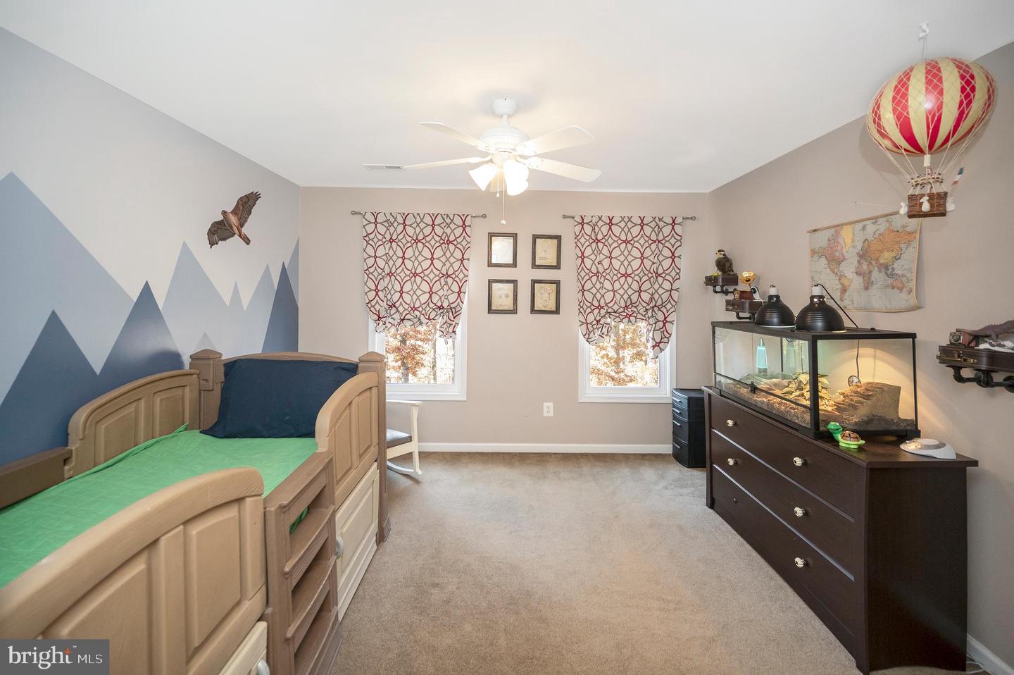 4 VICTORY LN, CASTLETON, Virginia 22716, 5 Bedrooms Bedrooms, ,2 BathroomsBathrooms,Residential,For sale,4 VICTORY LN,VARP2001822 MLS # VARP2001822