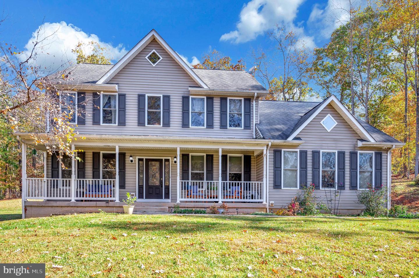 4 VICTORY LN, CASTLETON, Virginia 22716, 5 Bedrooms Bedrooms, ,2 BathroomsBathrooms,Residential,For sale,4 VICTORY LN,VARP2001822 MLS # VARP2001822