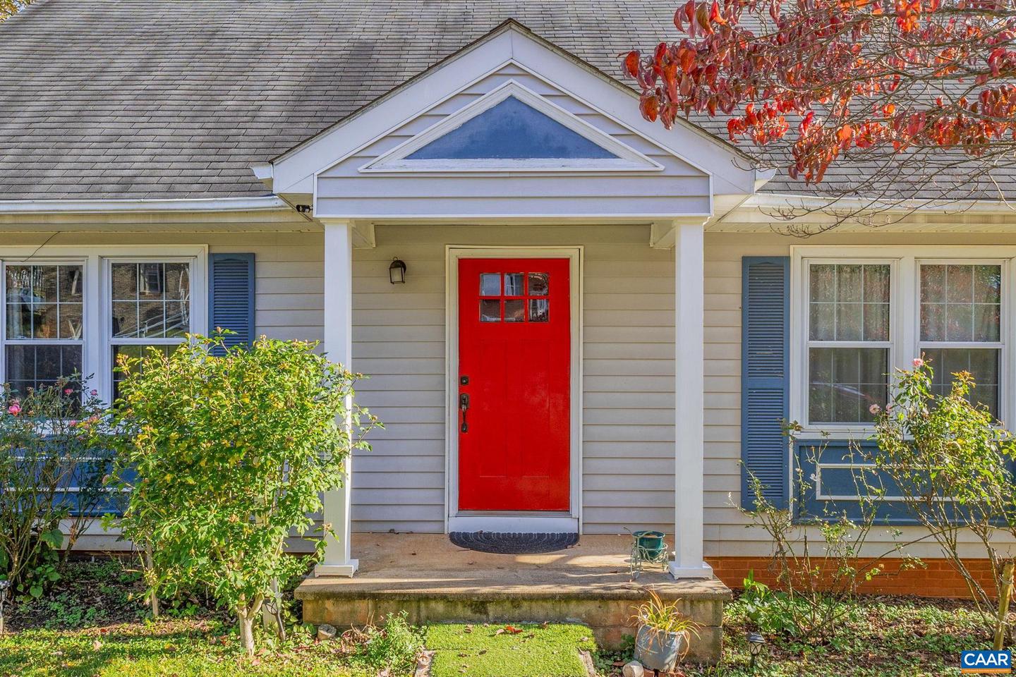 217 BARNSDALE RD, CHARLOTTESVILLE, Virginia 22911, 4 Bedrooms Bedrooms, ,3 BathroomsBathrooms,Residential,For sale,217 BARNSDALE RD,658308 MLS # 658308