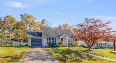 217 BARNSDALE RD, CHARLOTTESVILLE, Virginia 22911, 4 Bedrooms Bedrooms, ,3 BathroomsBathrooms,Residential,For sale,217 BARNSDALE RD,658308 MLS # 658308