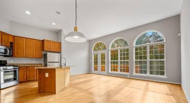 6616 CHARLES GREEN SQ, ALEXANDRIA, Virginia 22315, 4 Bedrooms Bedrooms, ,3 BathroomsBathrooms,Residential,For sale,6616 CHARLES GREEN SQ,VAFX2204434 MLS # VAFX2204434