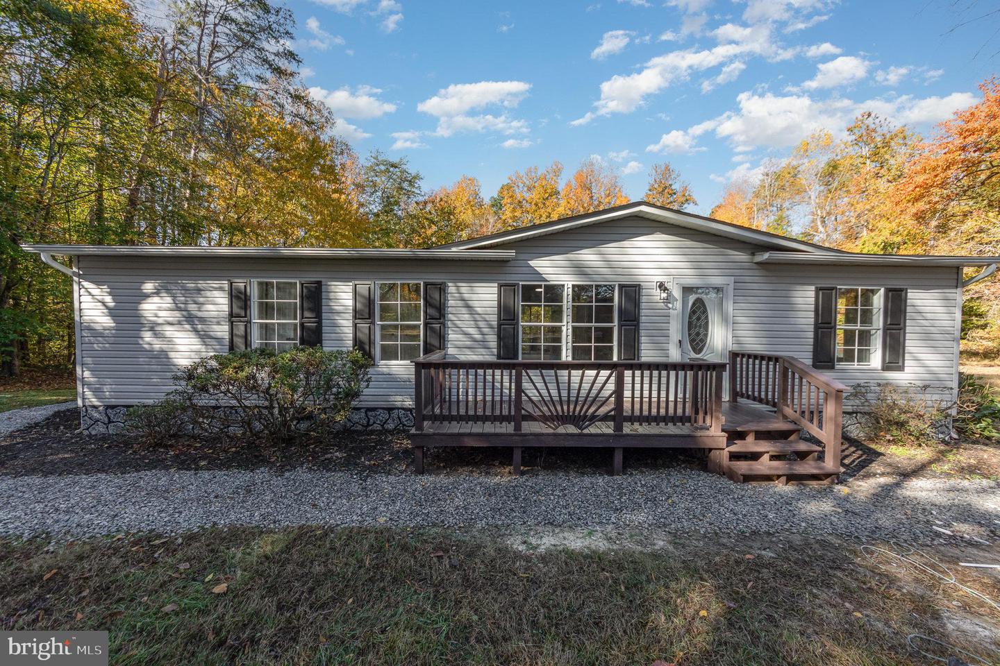 5622 HAMS FORD RD, SPOTSYLVANIA, Virginia 22551, 3 Bedrooms Bedrooms, ,2 BathroomsBathrooms,Residential,For sale,5622 HAMS FORD RD,VASP2028884 MLS # VASP2028884