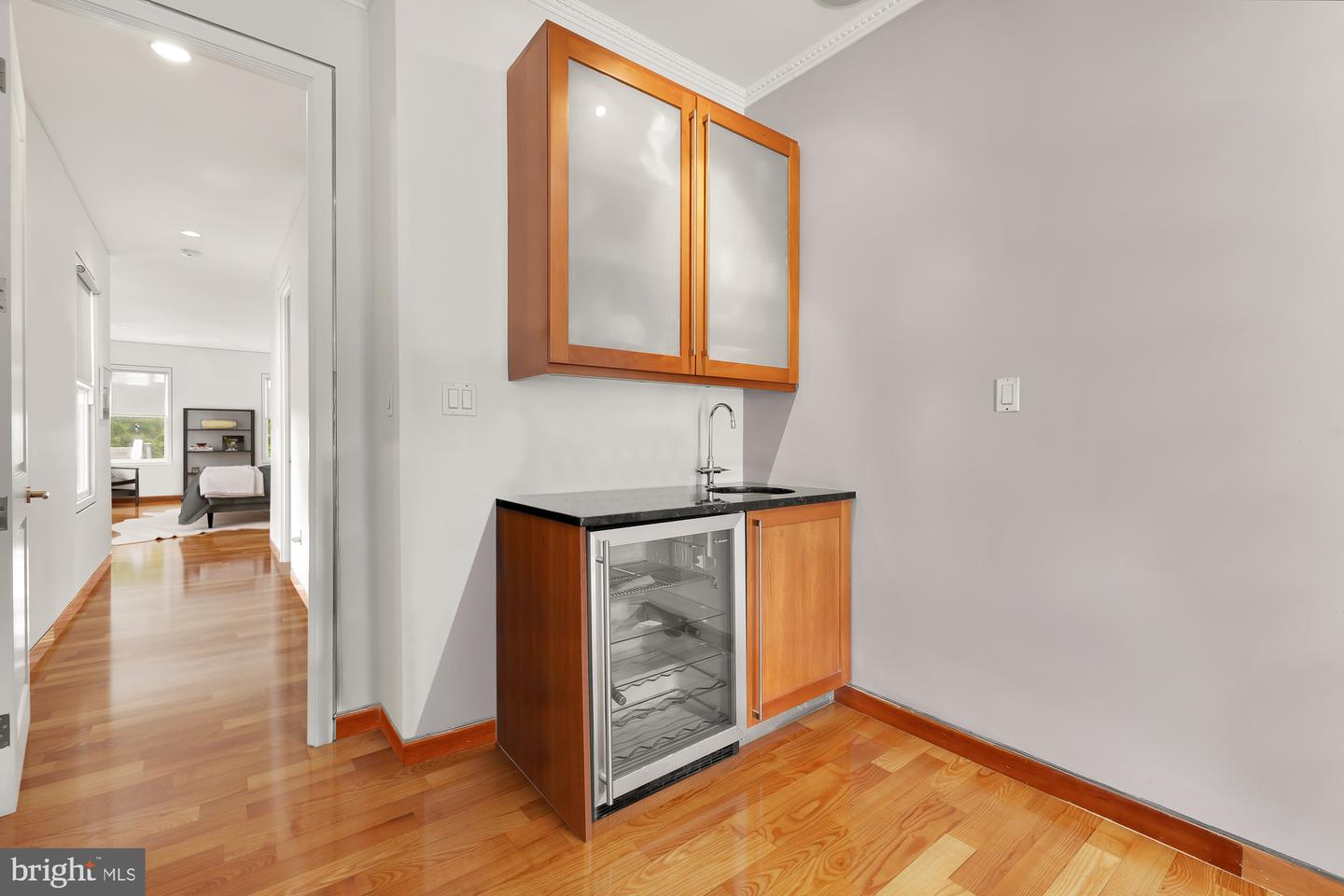 1324 Q ST NW #PENTHOUSE B, WASHINGTON, District Of Columbia 20009, 2 Bedrooms Bedrooms, ,2 BathroomsBathrooms,Residential,For sale,1324 Q ST NW #PENTHOUSE B,DCDC2144700 MLS # DCDC2144700