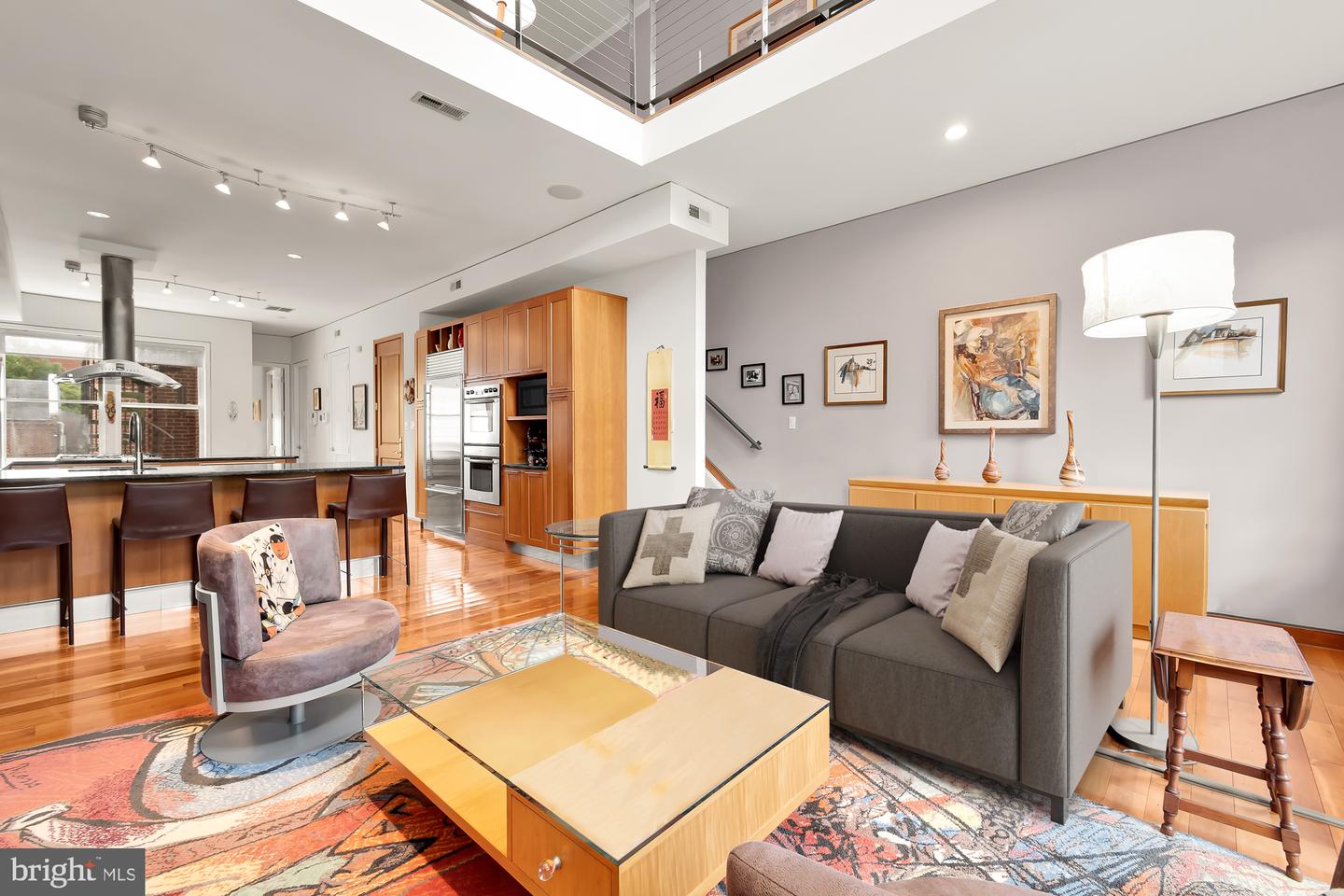 1324 Q ST NW #PENTHOUSE B, WASHINGTON, District Of Columbia 20009, 2 Bedrooms Bedrooms, ,2 BathroomsBathrooms,Residential,For sale,1324 Q ST NW #PENTHOUSE B,DCDC2144700 MLS # DCDC2144700