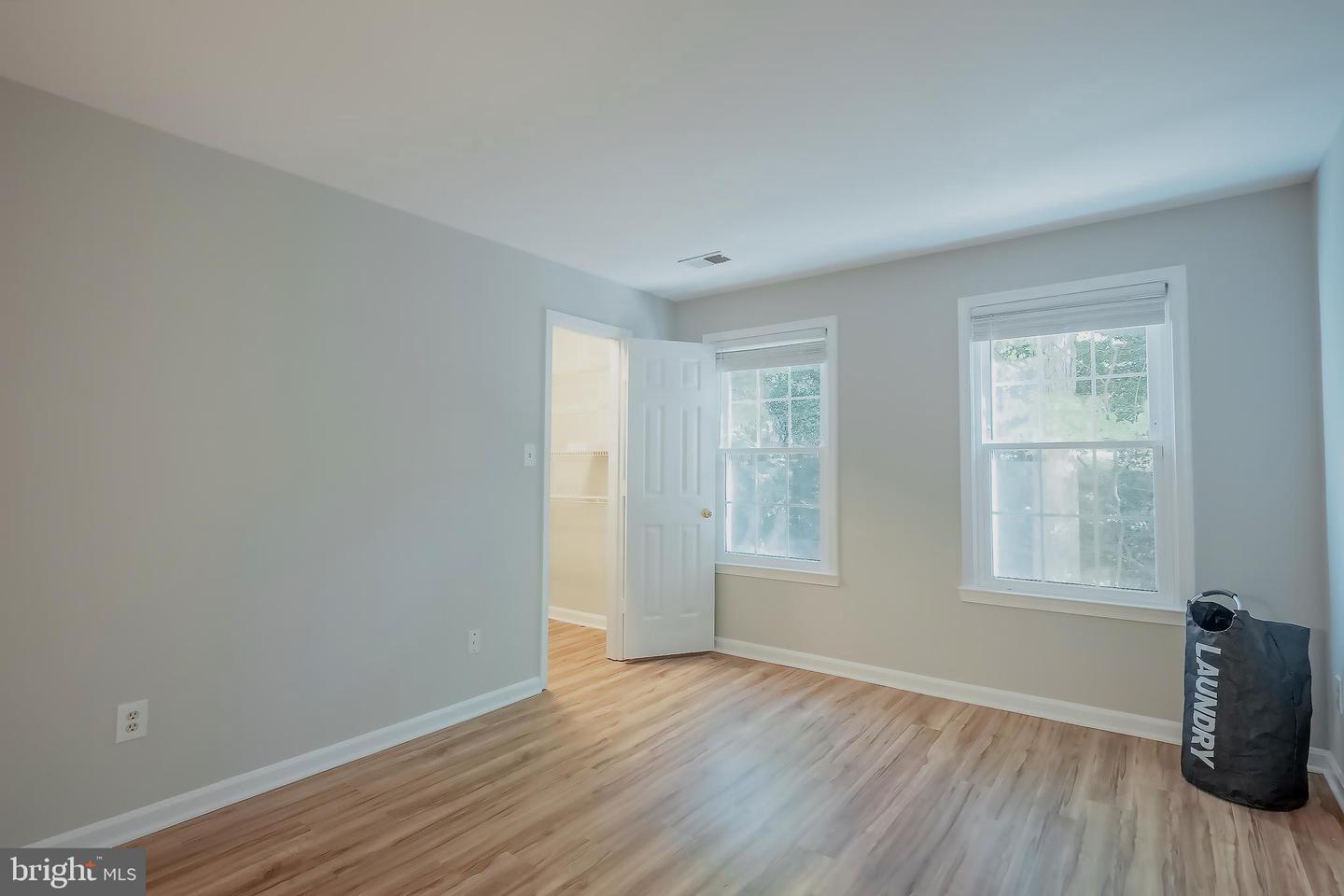 2217-B LOVEDALE LN #202A, RESTON, Virginia 20191, 2 Bedrooms Bedrooms, ,2 BathroomsBathrooms,Residential,For sale,2217-B LOVEDALE LN #202A,VAFX2202084 MLS # VAFX2202084