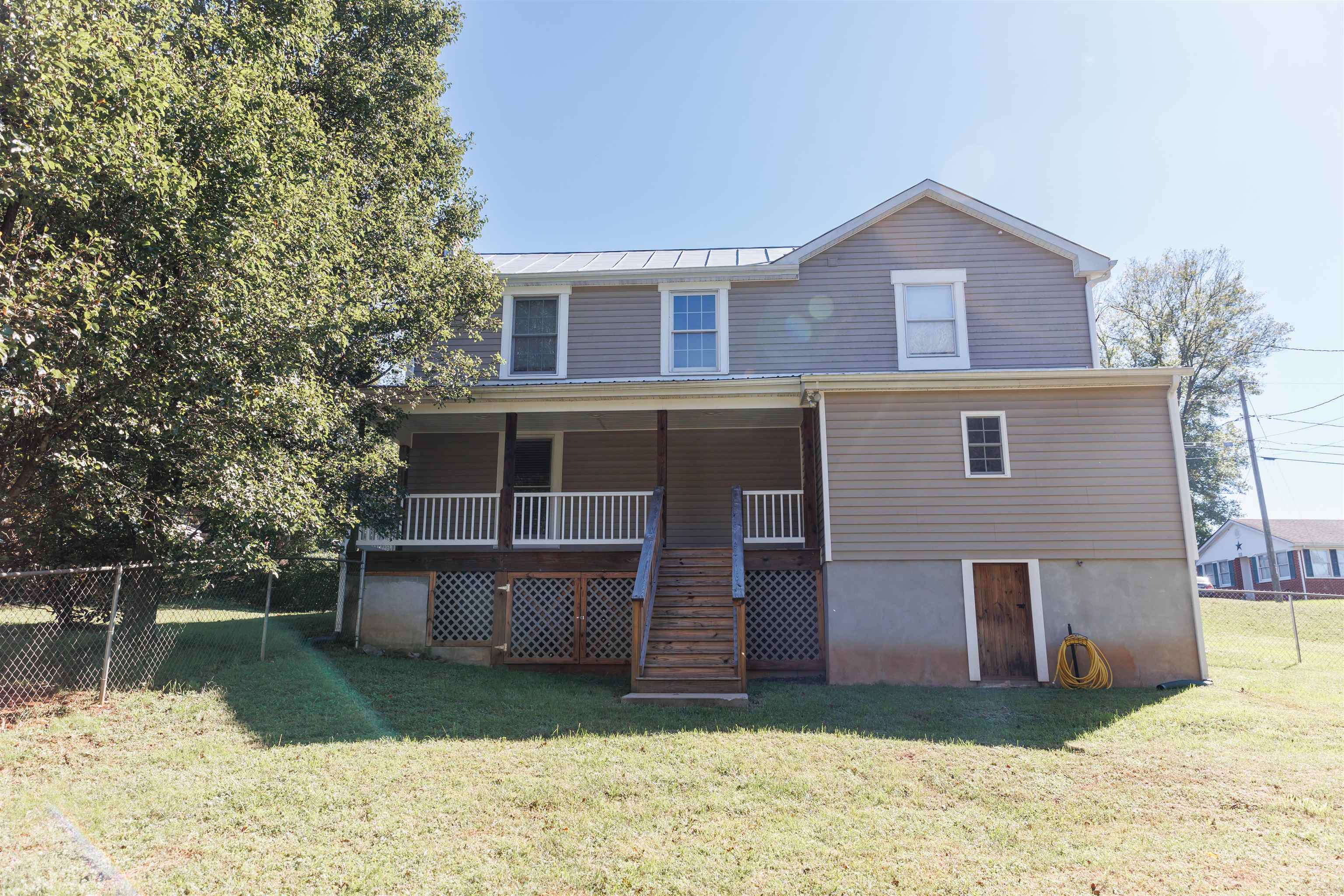 82 LLOYD TOLLEY RD, NATURAL BRIDGE STATION, Virginia 24579, 3 Bedrooms Bedrooms, ,1 BathroomBathrooms,Residential,82 LLOYD TOLLEY RD,658336 MLS # 658336