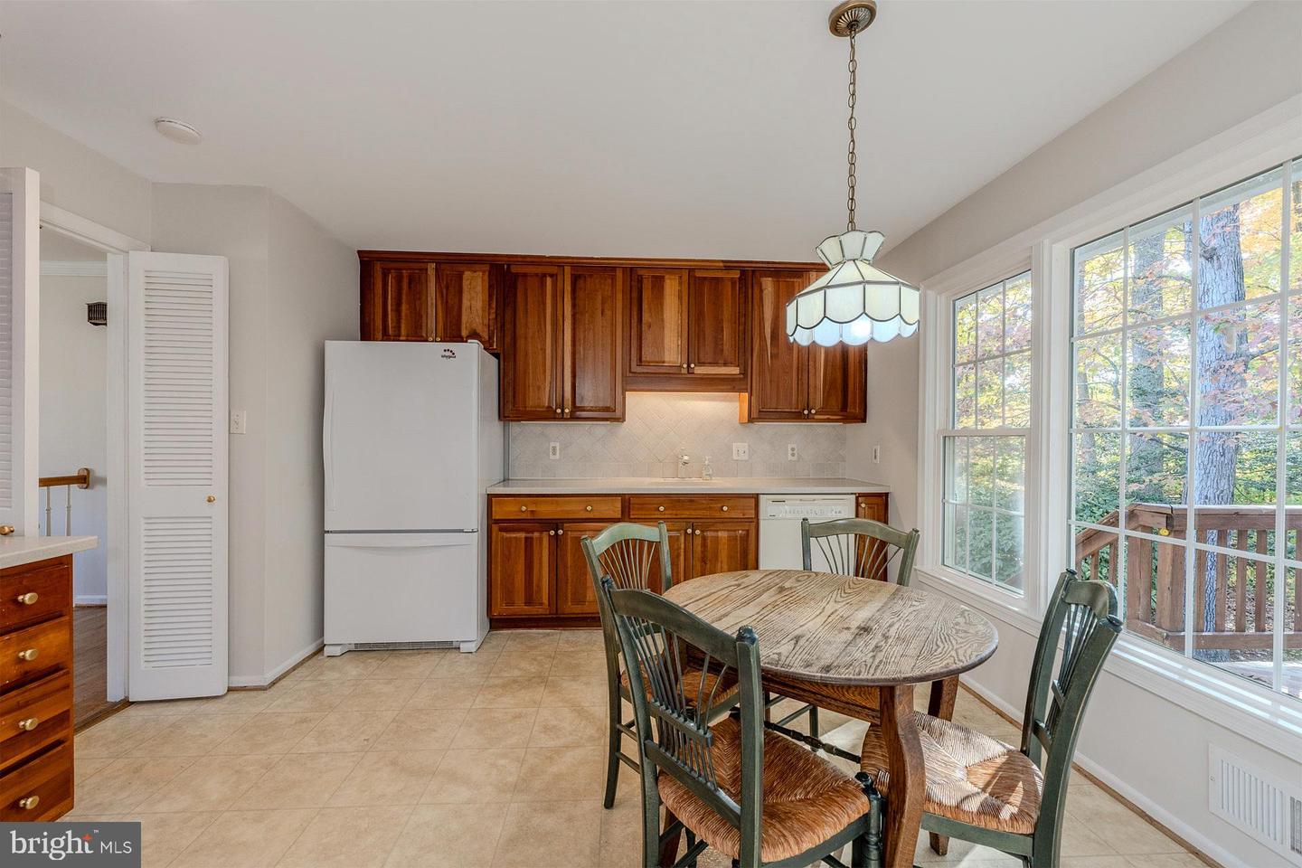 5005 PORTSMOUTH RD, FAIRFAX, Virginia 22032, 4 Bedrooms Bedrooms, ,3 BathroomsBathrooms,Residential,For sale,5005 PORTSMOUTH RD,VAFX2206476 MLS # VAFX2206476