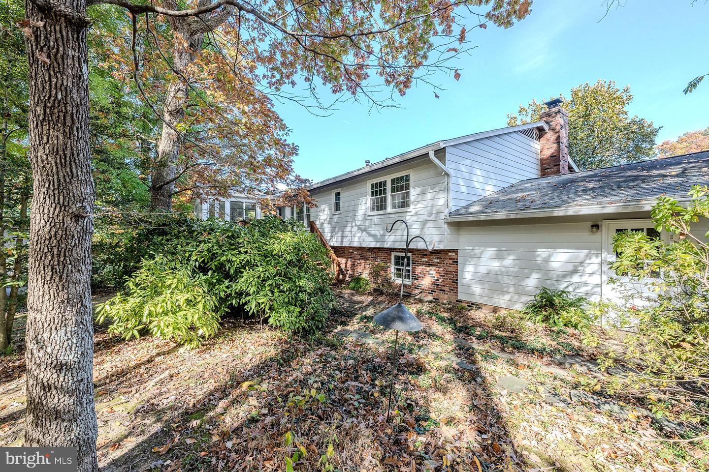 5005 PORTSMOUTH RD, FAIRFAX, Virginia 22032, 4 Bedrooms Bedrooms, ,3 BathroomsBathrooms,Residential,For sale,5005 PORTSMOUTH RD,VAFX2206476 MLS # VAFX2206476