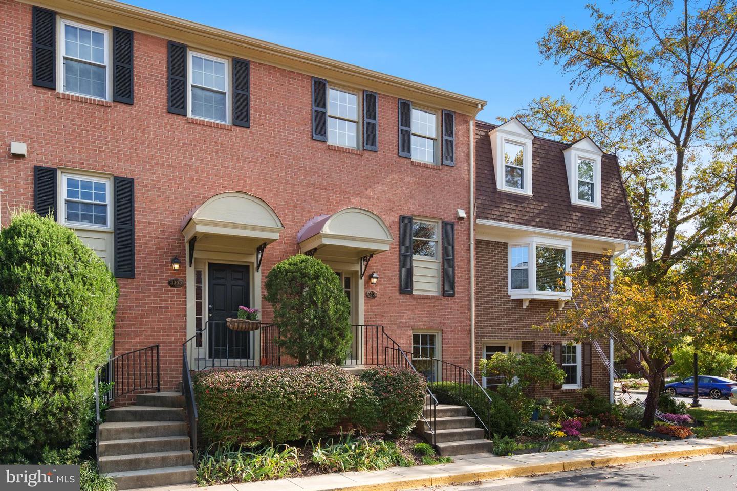 3303 5TH ST S, ARLINGTON, Virginia 22204, 3 Bedrooms Bedrooms, ,2 BathroomsBathrooms,Residential,For sale,3303 5TH ST S,VAAR2050132 MLS # VAAR2050132