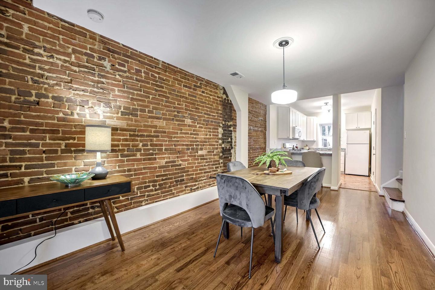 719 4TH ST NE, WASHINGTON, District Of Columbia 20002, 2 Bedrooms Bedrooms, ,1 BathroomBathrooms,Residential,For sale,719 4TH ST NE,DCDC2166592 MLS # DCDC2166592