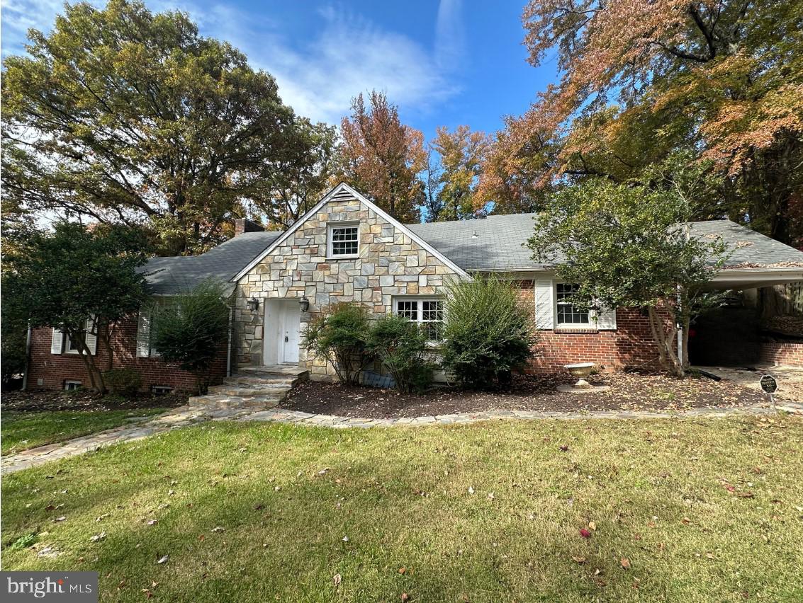 18820 KERILL RD, TRIANGLE, Virginia 22172, 4 Bedrooms Bedrooms, ,2 BathroomsBathrooms,Residential,For sale,18820 KERILL RD,VAPW2082216 MLS # VAPW2082216