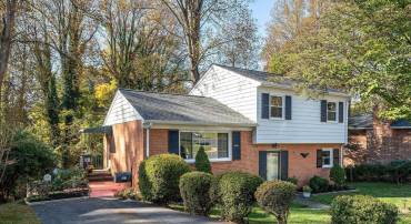 616 MOSELEY DR, CHARLOTTESVILLE, Virginia 22903, 3 Bedrooms Bedrooms, ,1 BathroomBathrooms,Residential,For sale,616 MOSELEY DR,658341 MLS # 658341