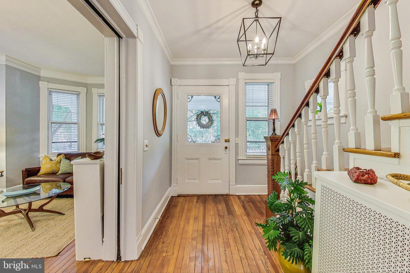 311 E HOWELL AVE, ALEXANDRIA, Virginia 22301, 4 Bedrooms Bedrooms, ,3 BathroomsBathrooms,Residential,For sale,311 E HOWELL AVE,VAAX2037538 MLS # VAAX2037538