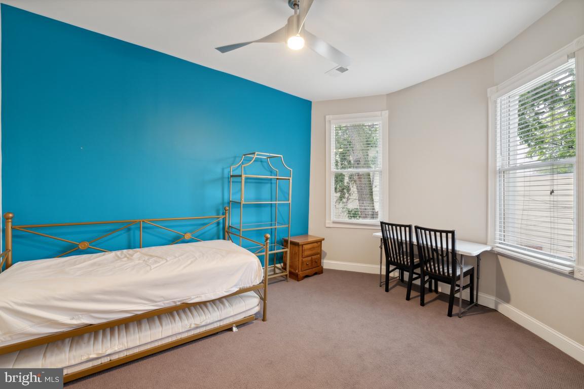 706 12TH ST NE, WASHINGTON, District Of Columbia 20002, 3 Bedrooms Bedrooms, 3 Rooms Rooms,3 BathroomsBathrooms,Residential,For sale,706 12TH ST NE,DCDC2160520 MLS # DCDC2160520