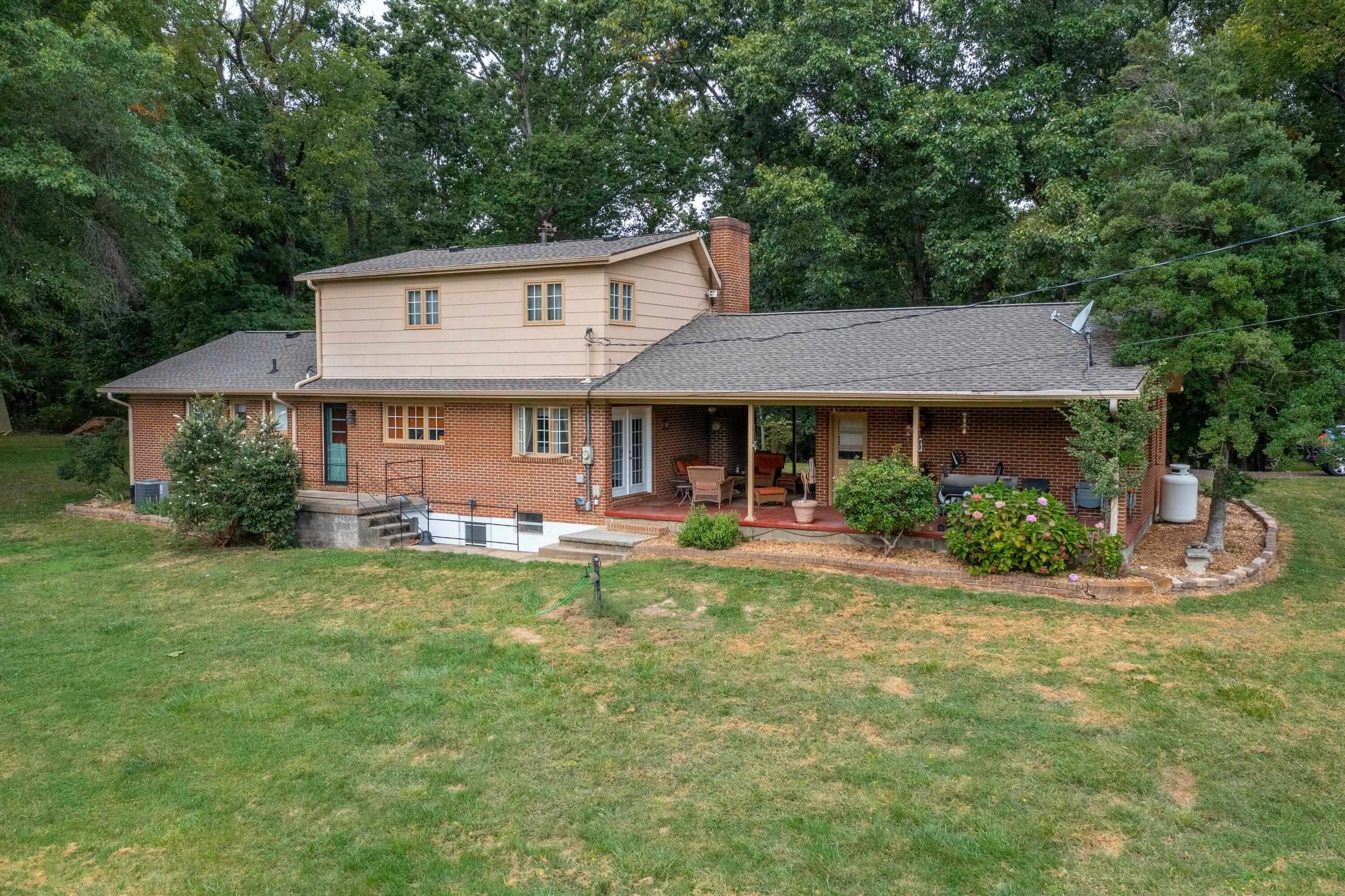 587 BUNKER HILL MILL RD, LEXINGTON, Virginia 24450, 5 Bedrooms Bedrooms, ,3 BathroomsBathrooms,Residential,587 Bunker Hill Mill Rd Lexington, VA 24450,587 BUNKER HILL MILL RD,658359 MLS # 658359