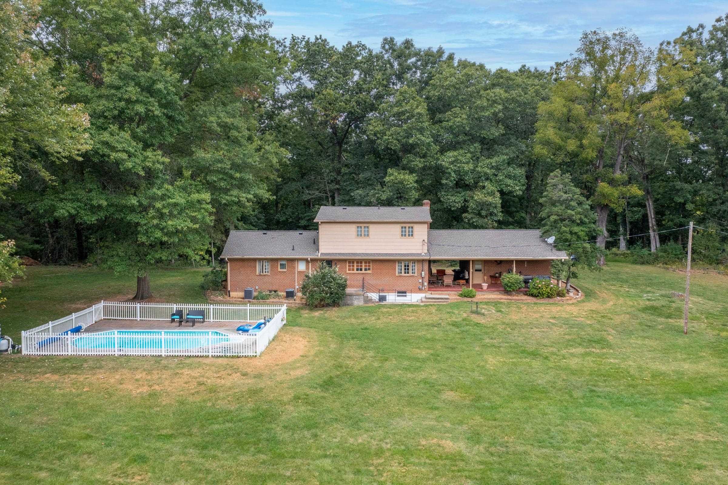 587 BUNKER HILL MILL RD, LEXINGTON, Virginia 24450, 5 Bedrooms Bedrooms, ,3 BathroomsBathrooms,Residential,587 Bunker Hill Mill Rd Lexington, VA 24450,587 BUNKER HILL MILL RD,658359 MLS # 658359