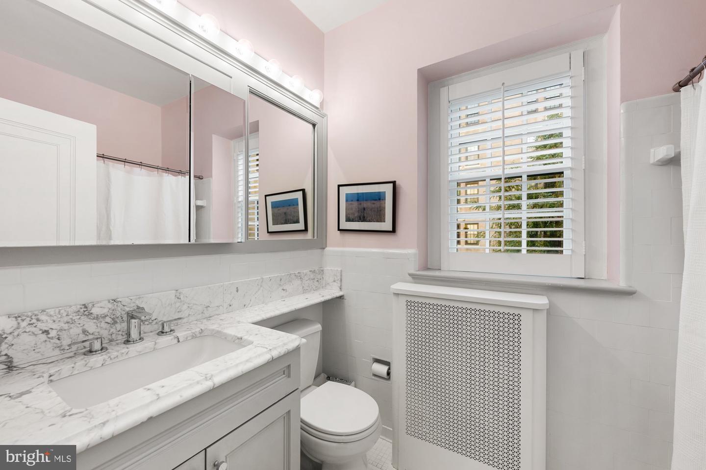 4700 CONNECTICUT AVE NW #303, WASHINGTON, District Of Columbia 20008, 3 Bedrooms Bedrooms, ,2 BathroomsBathrooms,Residential,For sale,4700 CONNECTICUT AVE NW #303,DCDC2162890 MLS # DCDC2162890