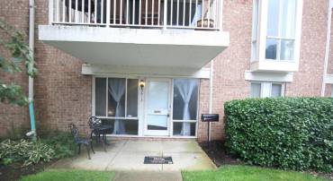 2613 HUNTINGTON AVE #50, ALEXANDRIA, Virginia 22303, 1 Bedroom Bedrooms, ,1 BathroomBathrooms,Residential,For sale,2613 HUNTINGTON AVE #50,VAFX2202196 MLS # VAFX2202196