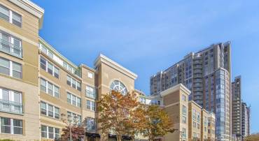 12000 MARKET ST #421, RESTON, Virginia 20190, 2 Bedrooms Bedrooms, ,2 BathroomsBathrooms,Residential,For sale,12000 MARKET ST #421,VAFX2205420 MLS # VAFX2205420