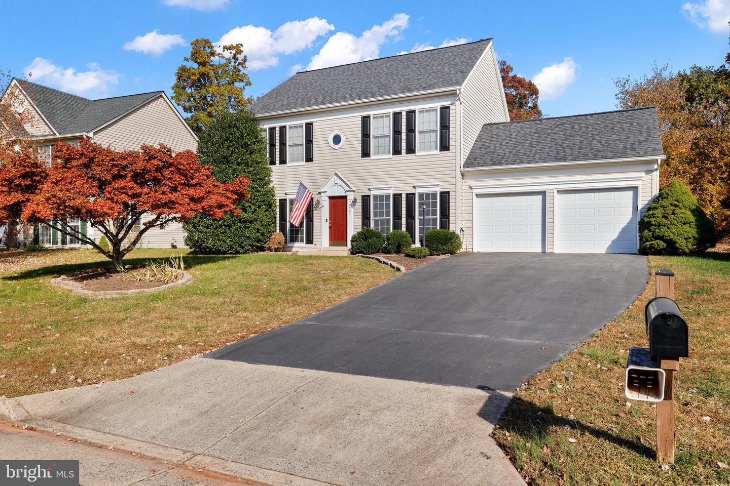 20984 FOWLERS MILL CIR, ASHBURN, Virginia 20147, 4 Bedrooms Bedrooms, 7 Rooms Rooms,2 BathroomsBathrooms,Residential,For sale,20984 FOWLERS MILL CIR,VALO2082652 MLS # VALO2082652