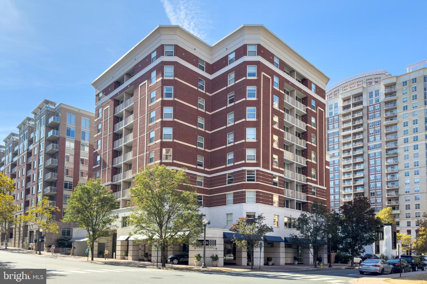 880 N POLLARD ST #224, ARLINGTON, Virginia 22203, 2 Bedrooms Bedrooms, ,2 BathroomsBathrooms,Residential,For sale,880 N POLLARD ST #224,VAAR2050208 MLS # VAAR2050208