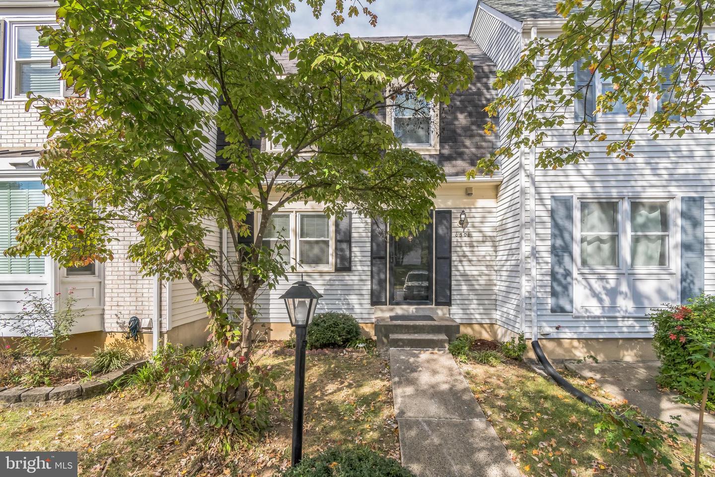 6506 BROOKLEIGH WAY, ALEXANDRIA, Virginia 22315, 3 Bedrooms Bedrooms, ,3 BathroomsBathrooms,Residential,For sale,6506 BROOKLEIGH WAY,VAFX2208560 MLS # VAFX2208560